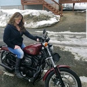 Meet your Posher, Pamela